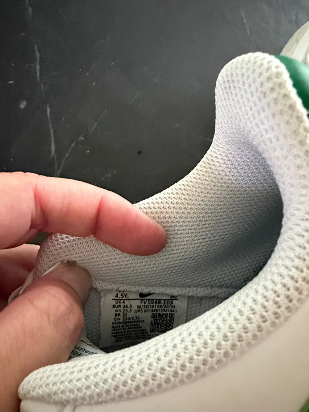 Nike Kids White Low-Top Sneakers with Green Swoosh